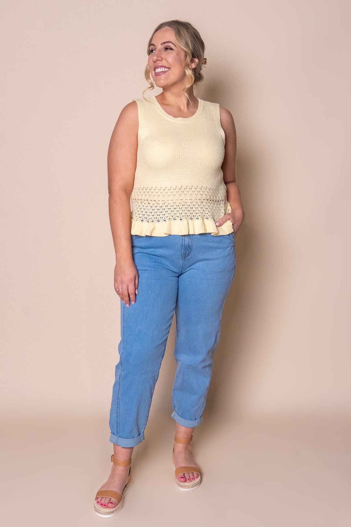 Catalina Top in Pastel Yellow